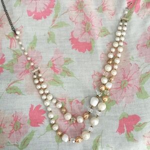 1970s Vintage Acrylic Bead White Gold Necklace Choker with Extender